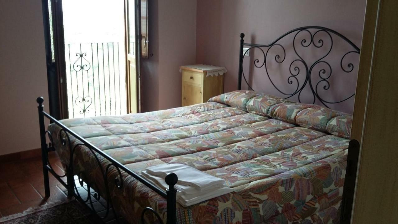 Alloggi Agrituristici Antica Dimora Villa San Demetrio ne' Vestini Buitenkant foto